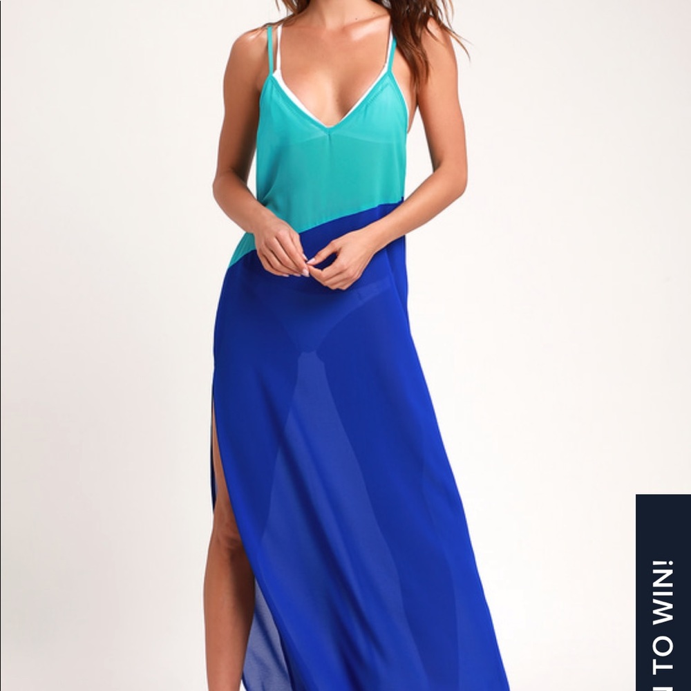 Lulu’s Blue Cover Up Maxi Dress ✨👏🏻